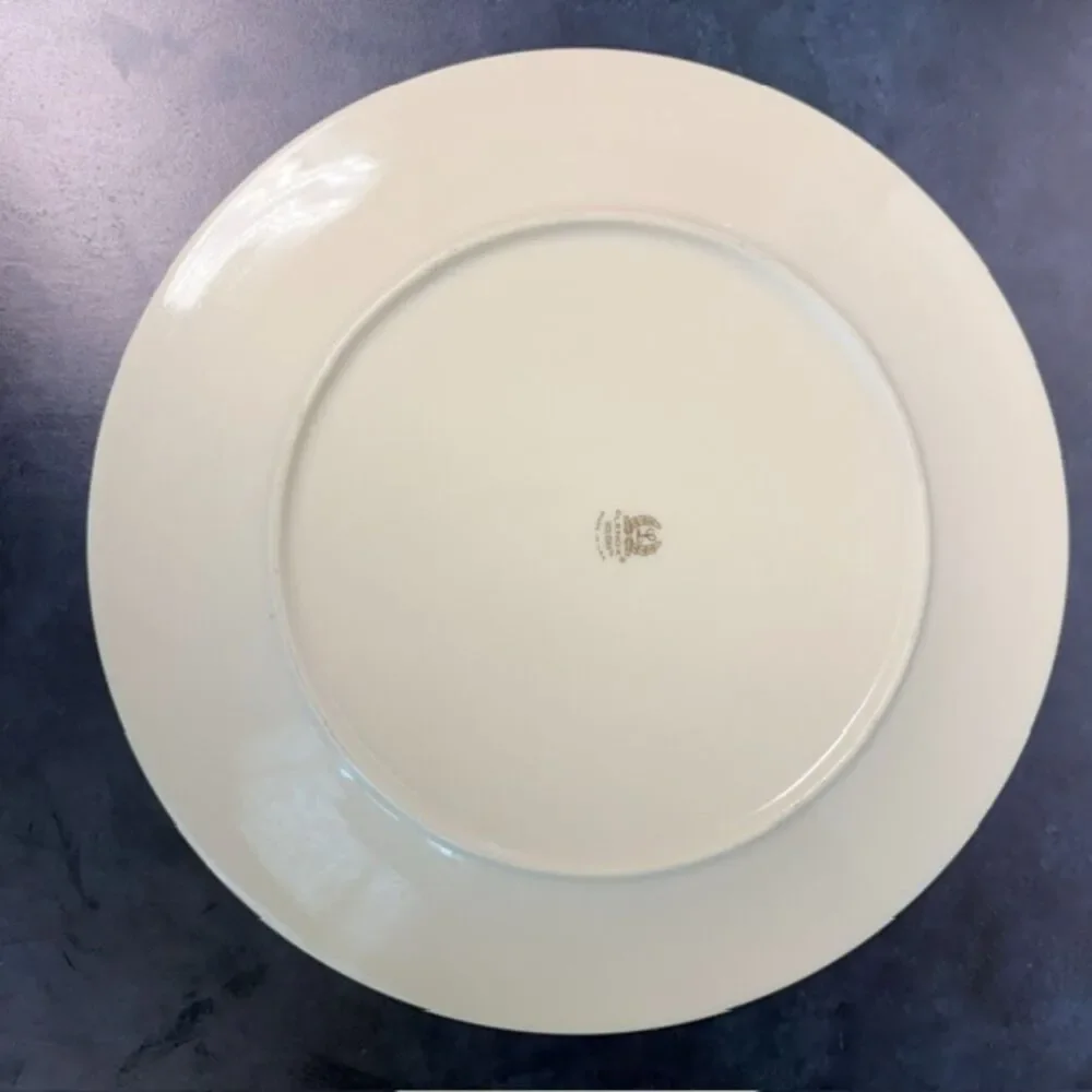 Lenox Holiday Dinner Plate 10.5